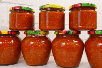 Рецепт на зиму: кабачковая аджика