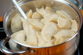 Вареники сибирские: с мясом и капустой