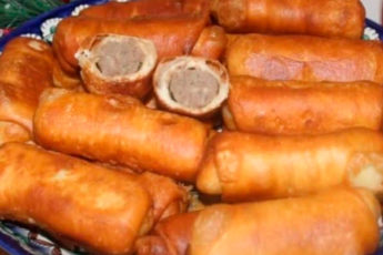 По маминому рецепту — пирожки с печенью и рисом