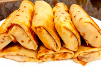 Блины с мясом. Сочная начинка, которая не вываливается, и идеальный рецепт блинов